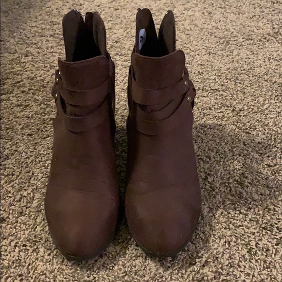 Sugar Heels - Picture 3 of 3